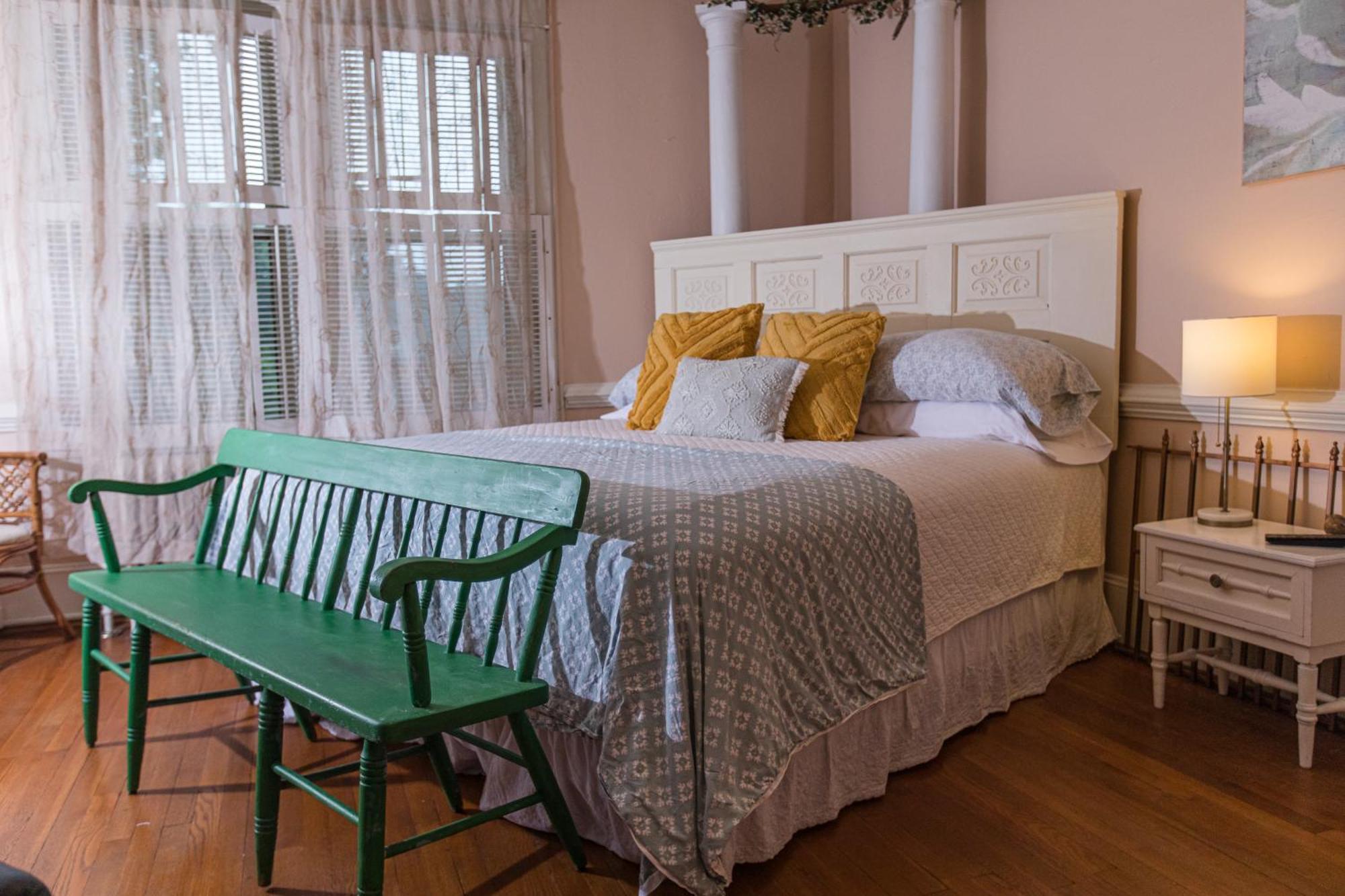 Hotel West Park Gardens Culpeper Esterno foto